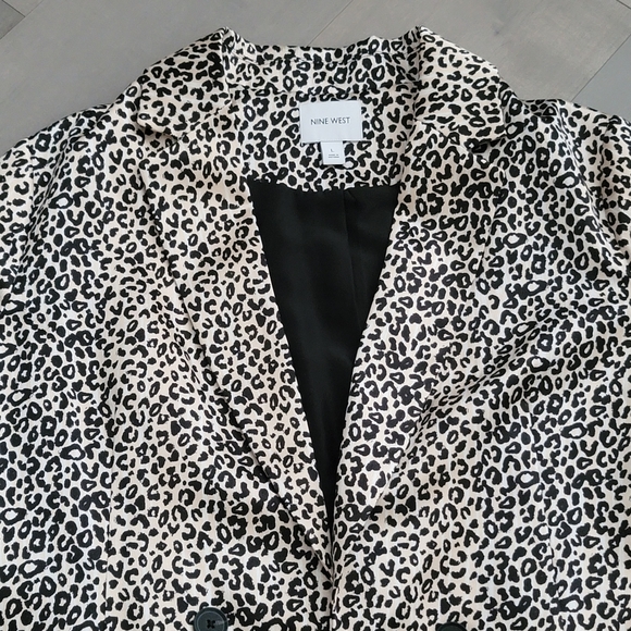 Nine West Cheetah Blazer - Picture 5 of 15